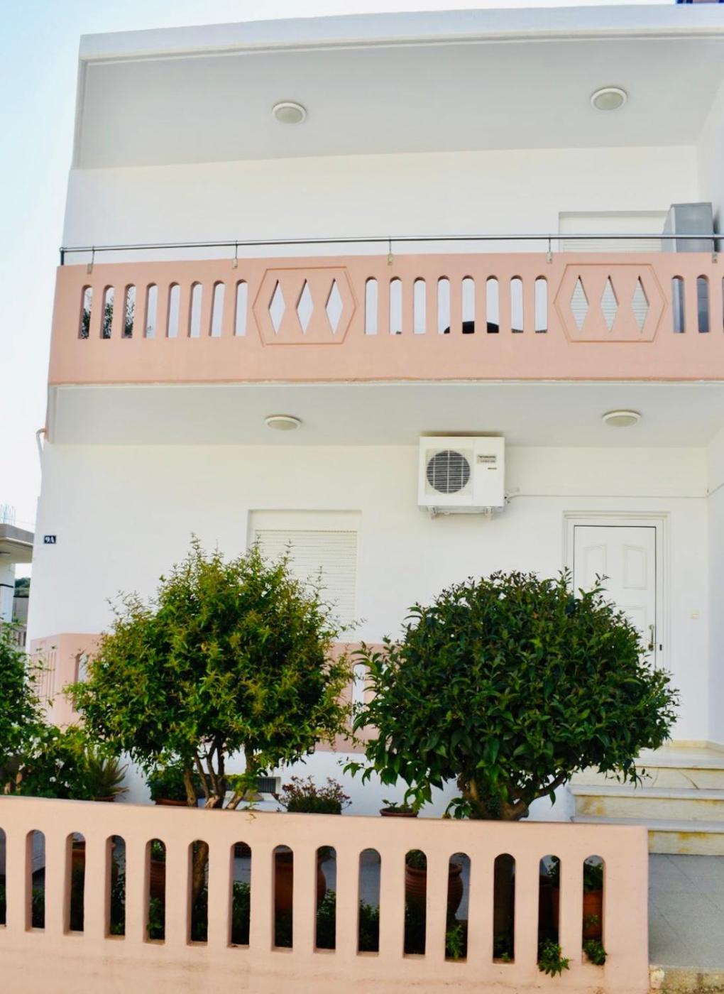 Cozy Renovated Apartment "Filoxenia" Kato Daratso Exterior photo