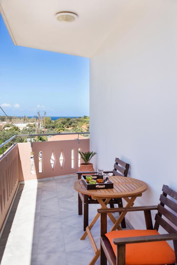 Cozy Renovated Apartment "Filoxenia" Kato Daratso Exterior photo